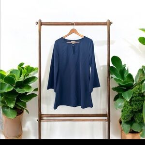 Molly Bracken NWOT Navy Blur V-Neck Cut Out Flare Sleeve A-Line Mini Dress